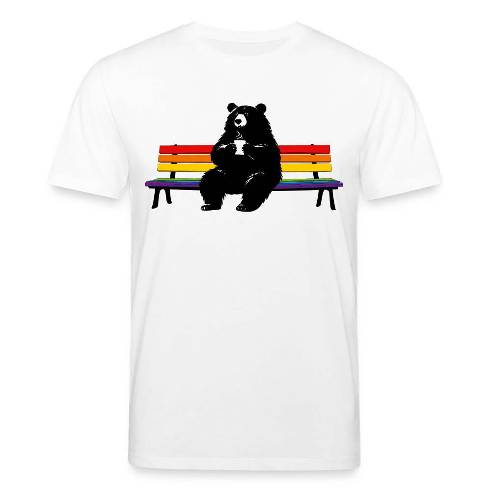 Chubby Bear on Rainbow Bench | Unisex Bio T-Shirt - Weiß